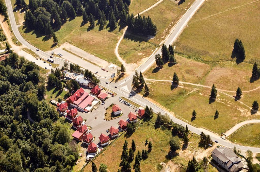Monterai Resort Пояна-Брашов Экстерьер фото